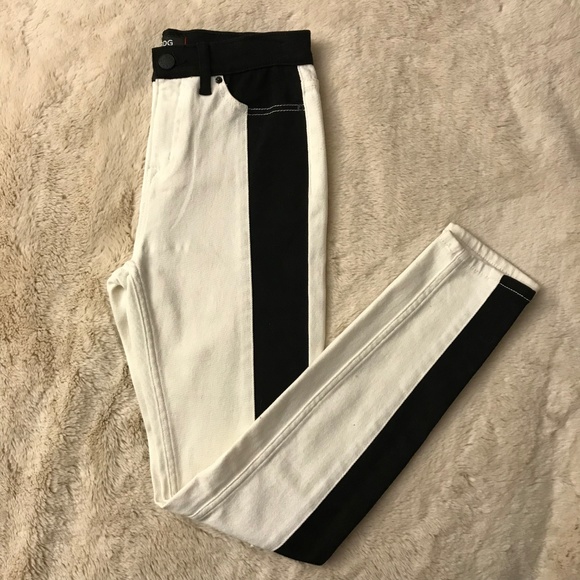 BDG Denim - Urban Outfitters BDG White Jeans With Black Stripe